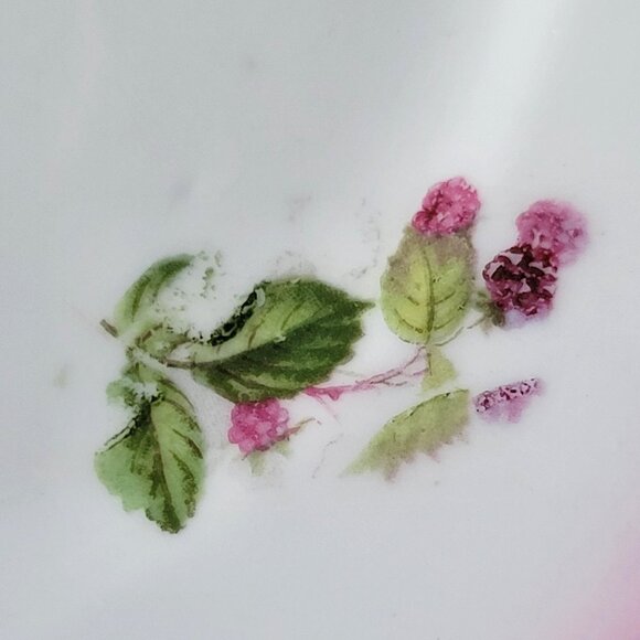 Vintage Hand-Painted Pink Porcelain Plate With Blackberry Design, Plate Wall - Picture 4 of 6